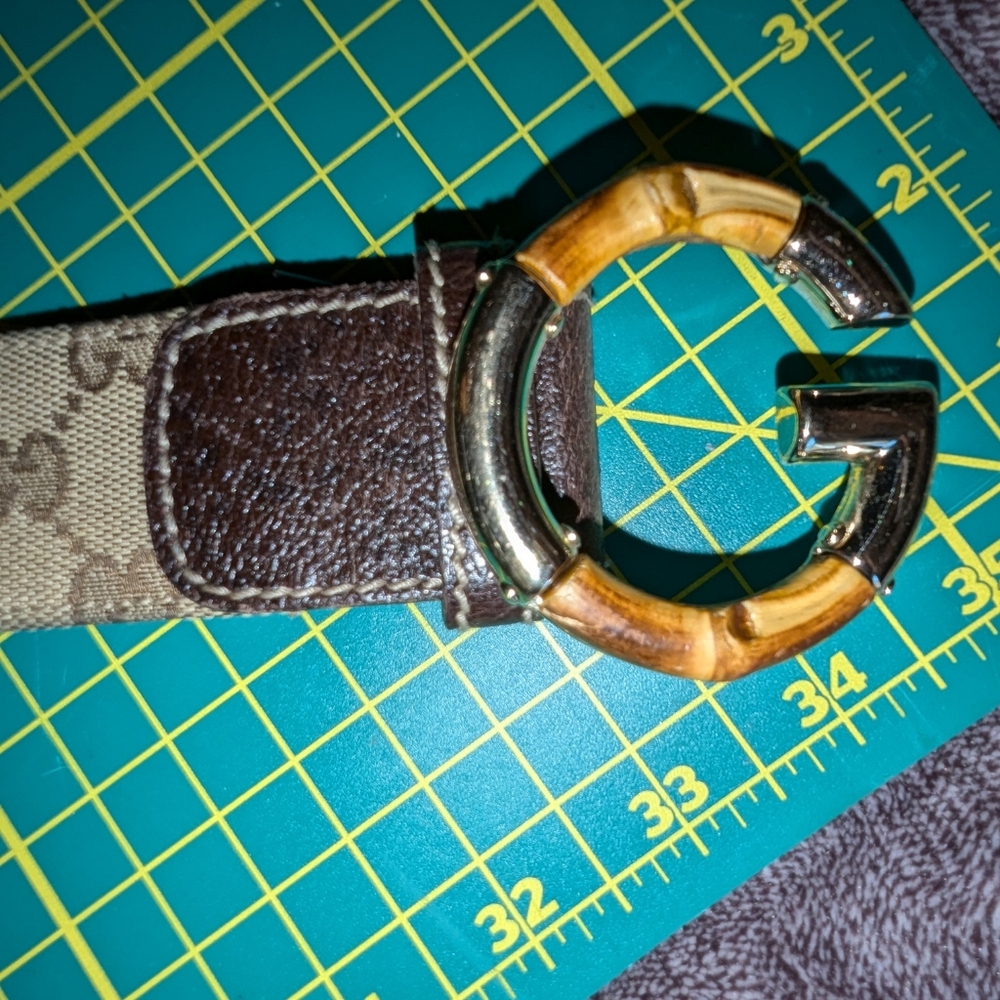 Vintage Gucci belt  90/36 with bamboo G. Matching bag in another listing 🪻